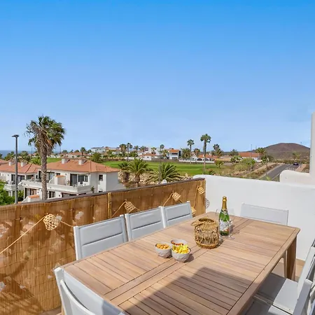 דירה Luxury House With 3 Bedrooms And Ocean And Mountain Views